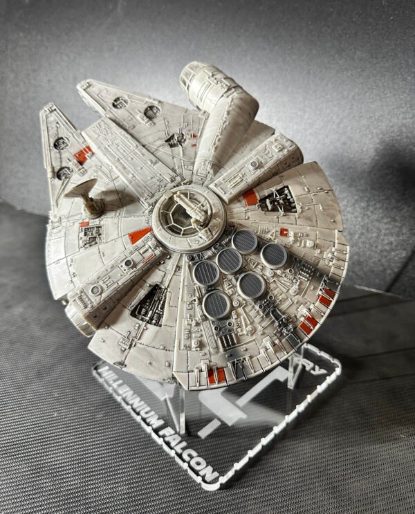 MILLENNIUM FALCON - Image 4