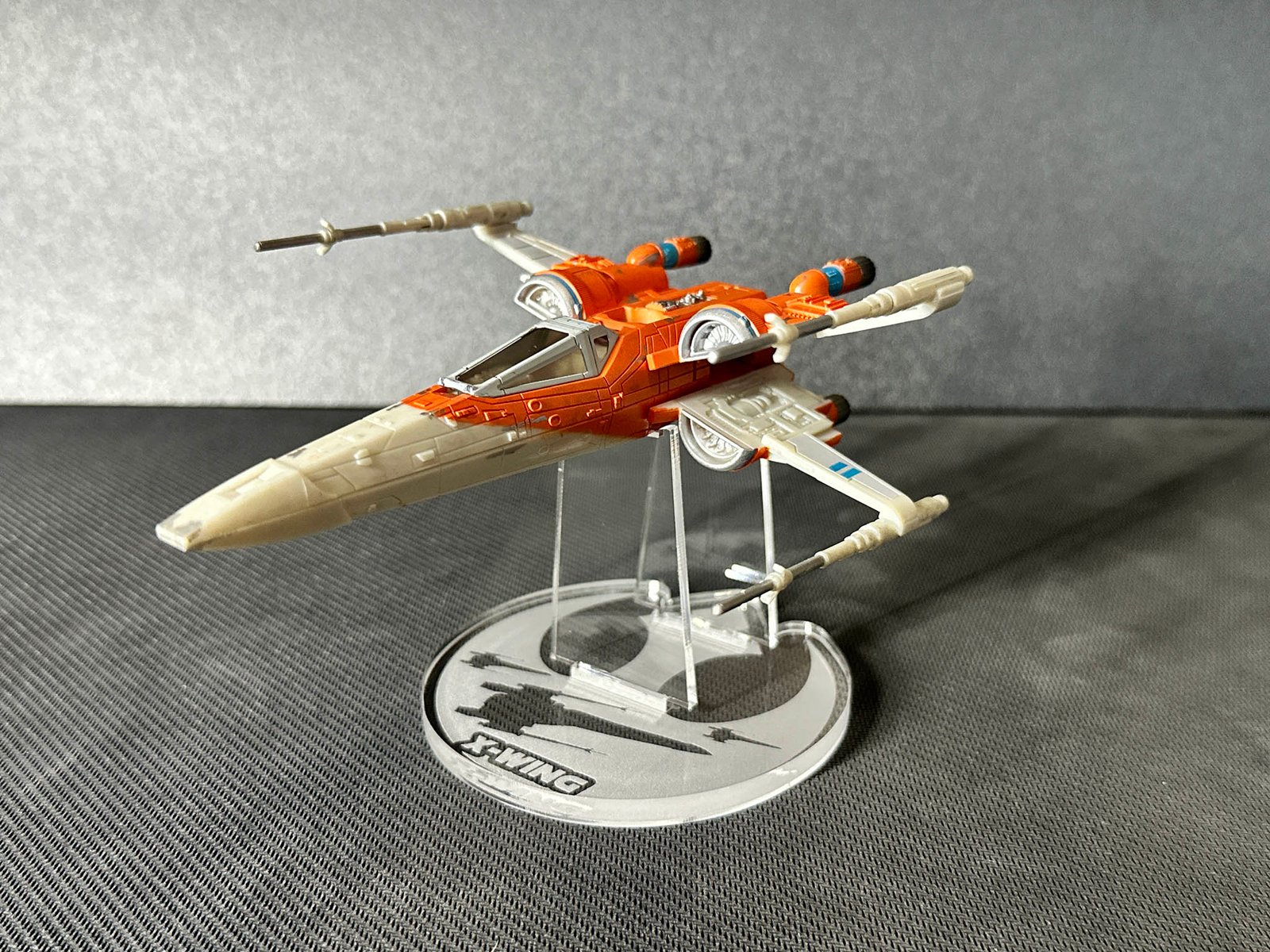 X-Wing (T-70)